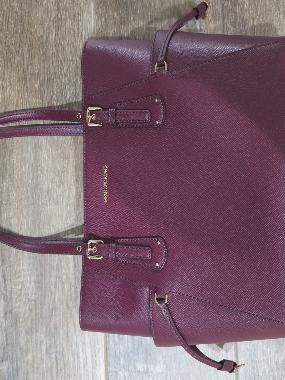 Michael Kors Plum Saffiano Leather Tote Like New